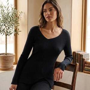 (Nude) black asymmetric knit ribbed long sleeve shirt top chic It 42 / US Medium